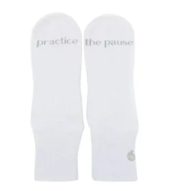 B, Halfmoon Grip Socks