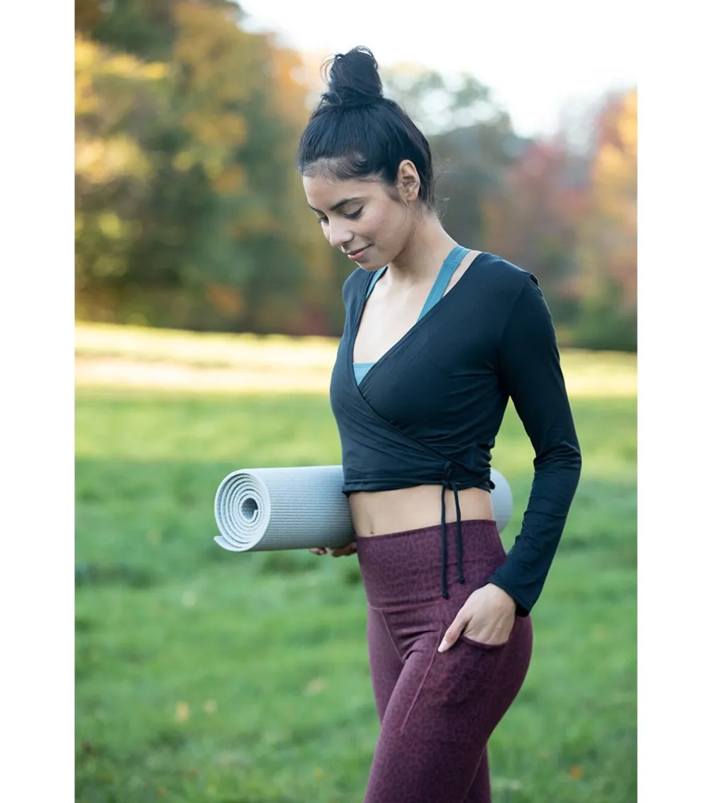 Everyday Yoga Studio to Street Layering Crop Wrap