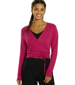 Everyday Yoga Studio to Street Layering Crop Wrap