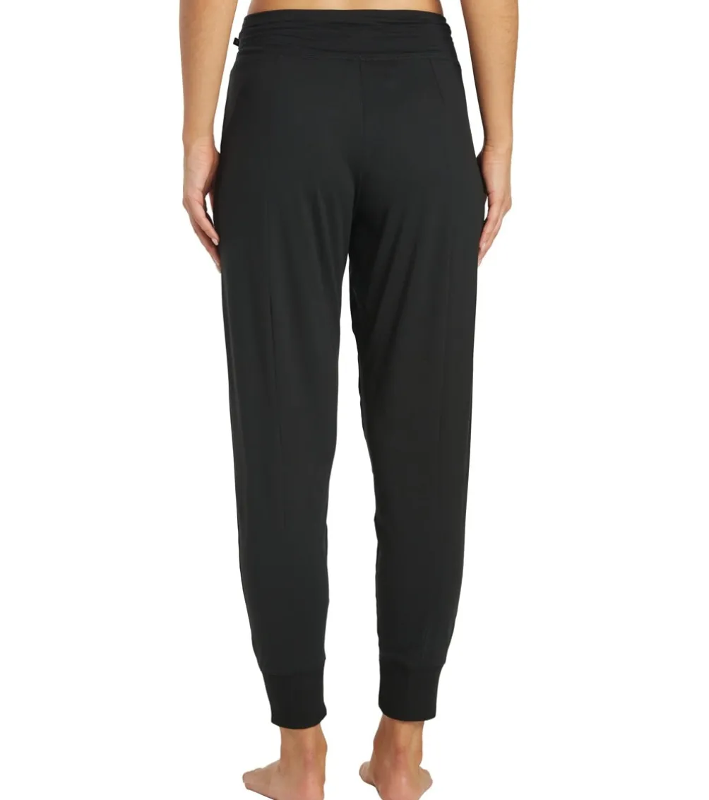 Marika Mona Jogger