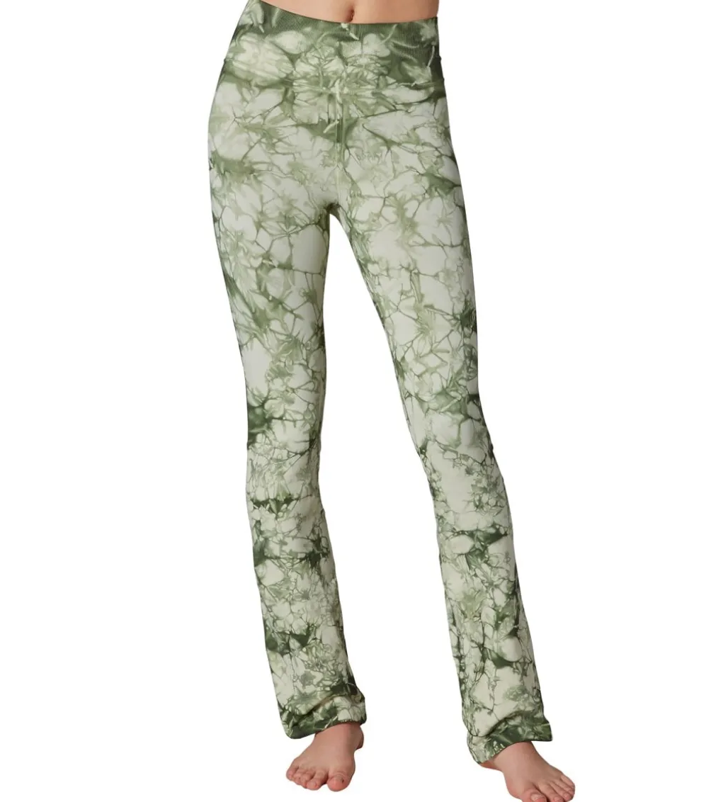 NUX Seamless Bootcut CD Pants