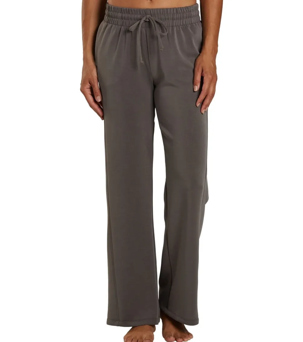 NUX Sleek Straightleg