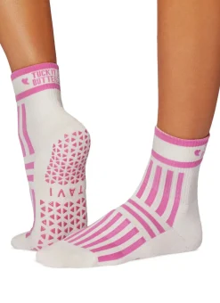 Tavi Aria Yoga Grip Socks