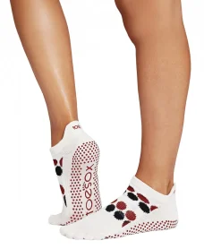 Toesox Low Rise Full-Toe Yoga Grip Socks